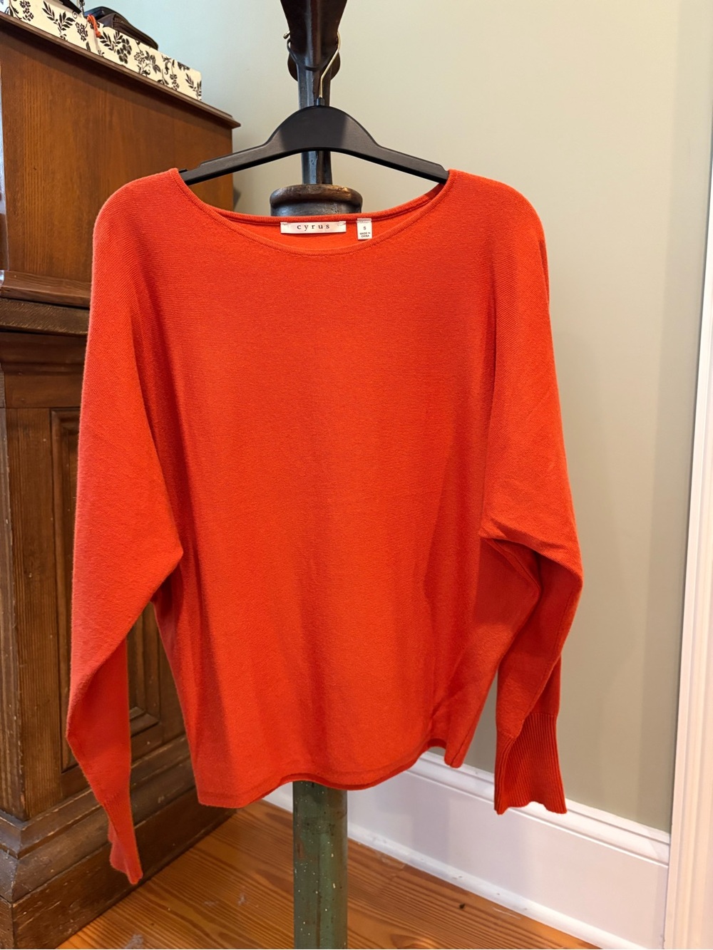 Cyrus Women's Bright Orange Boatneck Sweater